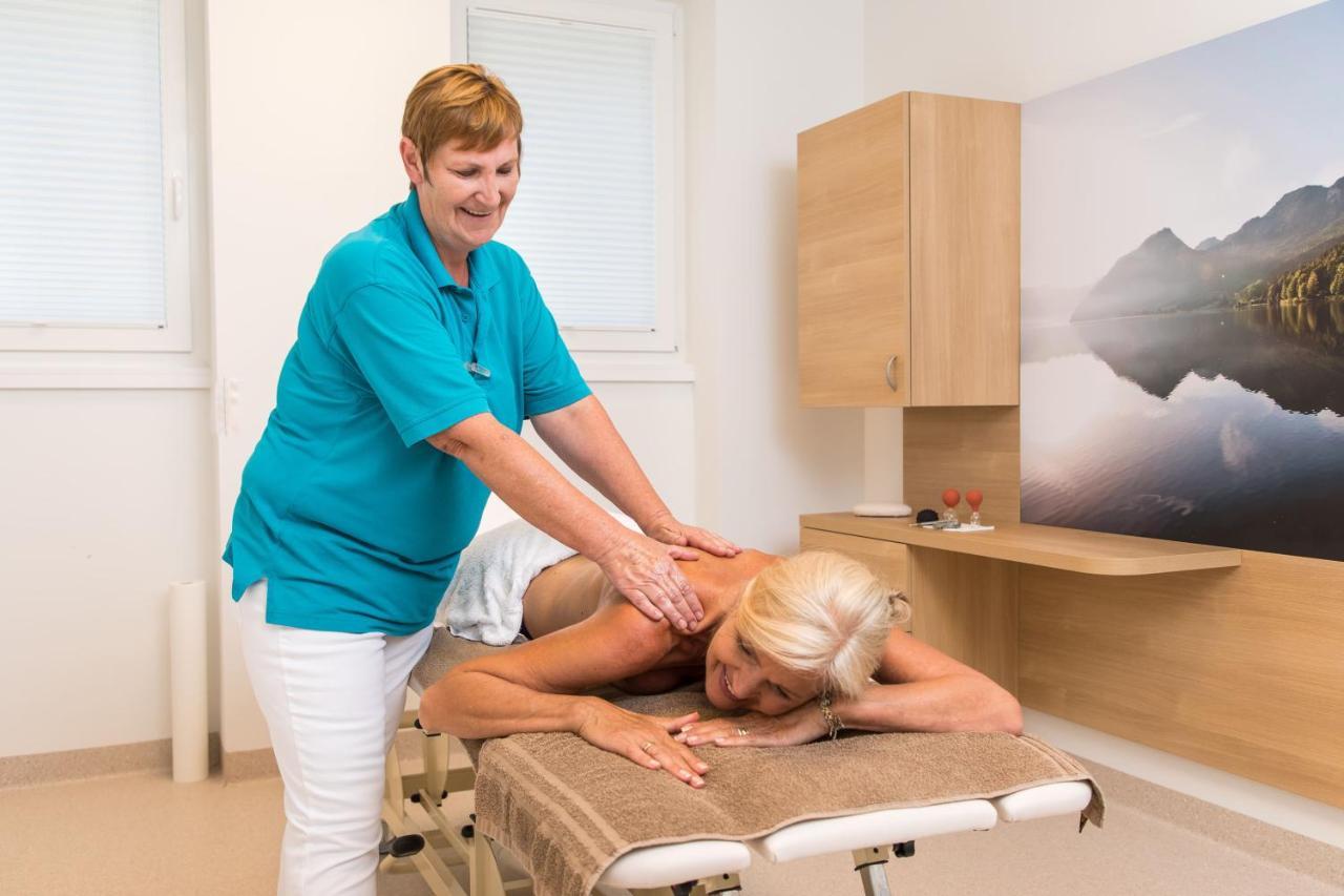 Gesundheit & Wellness Resort Bad Mitterndorf Buitenkant foto