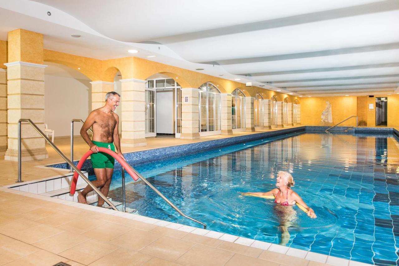 Gesundheit & Wellness Resort Bad Mitterndorf Buitenkant foto