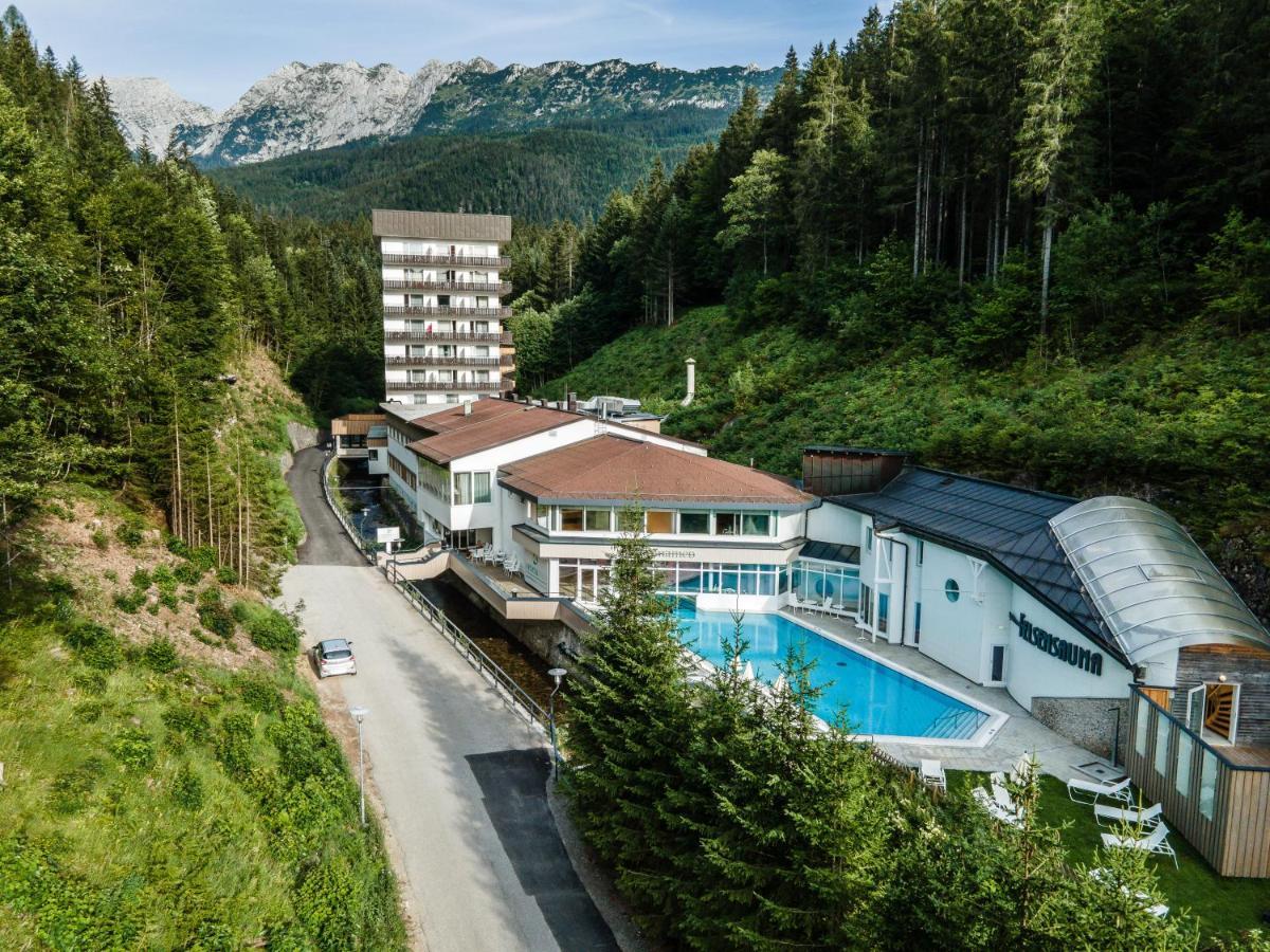 Gesundheit & Wellness Resort Bad Mitterndorf Buitenkant foto